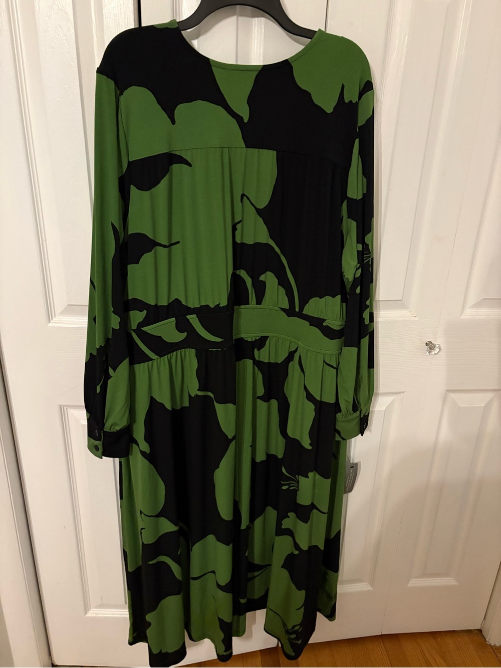 Lane Bryant Black and Green Floral Wrap Dress - Picture 9 of 9